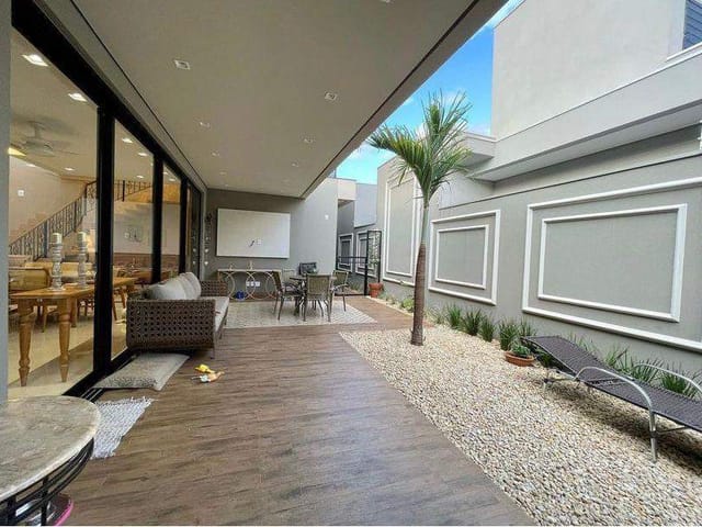 Casa com 339m² 4 quartos e 5 banheiros, à venda, no bairro Porto Madero em Dourados