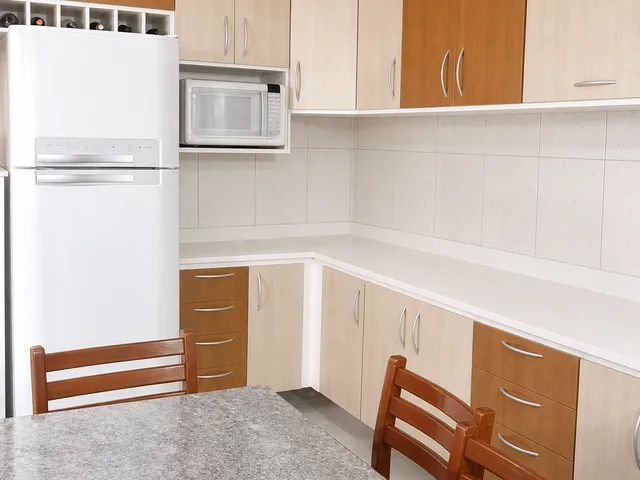 Casa 4 quartos e 2 banheiros, à venda, no bairro Vila Nivi em São Paulo