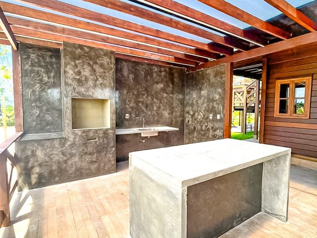 Casa com 2600m² 4 quartos e 2 banheiros, à venda ou para alugar, no bairro Caueira em Itaporanga D'Ajuda