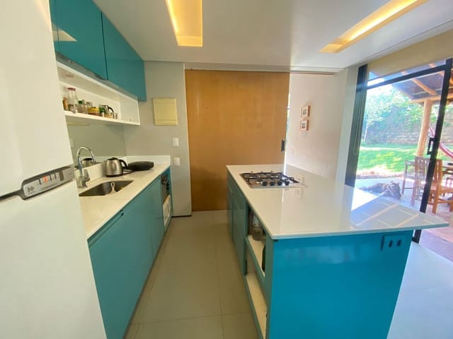 Casa com 678m² 1 quarto e 2 banheiros, à venda, no bairro Jardim Itatiaia 2 em Londrina