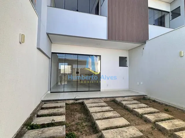 Casa com 159m² 3 quartos e 2 banheiros, à venda, no bairro Felícia em Vitória da Conquista