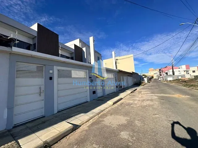 Casa com 159m² 3 quartos e 2 banheiros, à venda, no bairro Felícia em Vitória da Conquista