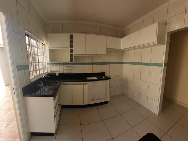 Casa com 14856m² 2 quartos e 2 banheiros, à venda, no bairro Conjunto Habitacional Parque Itajaí em Campinas