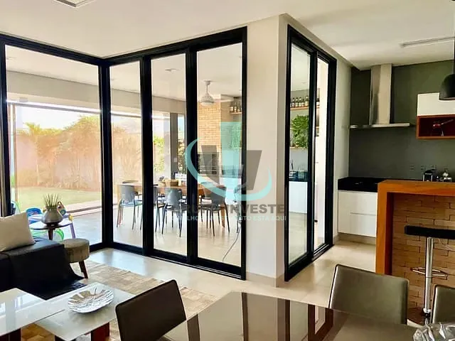 Casa com 360m² 3 quartos e 4 banheiros, à venda, no bairro Condomínio Buona Vita em Araraquara