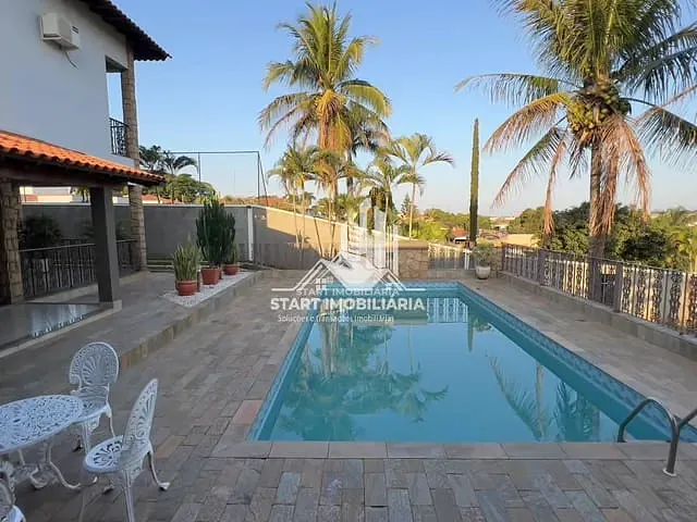 Casa com 395m² 4 quartos e 3 banheiros, à venda, no bairro Jardim Alvorada em Pederneiras