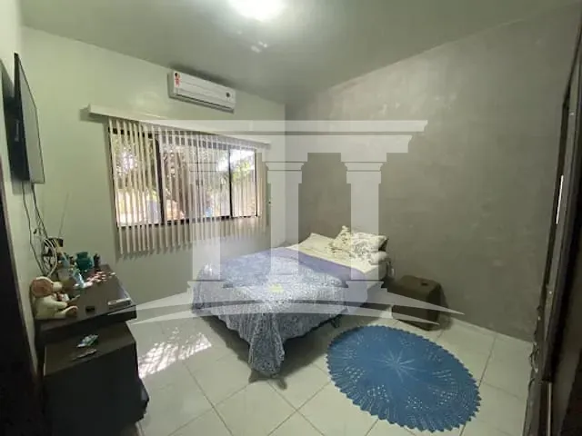 Casa com 334m² 2 quartos e 2 banheiros, à venda, no bairro Residencial Florença em Sinop