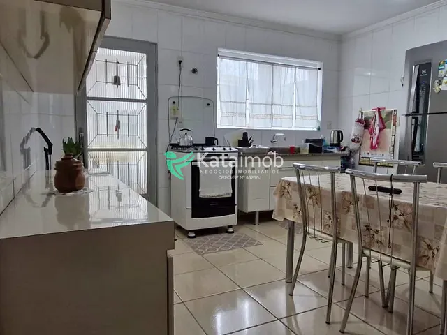 Sobrado 2 quartos e 2 banheiros, à venda, no bairro Indianópolis em São Paulo