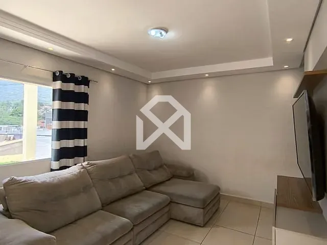 Casa com 150m² 3 quartos e 4 banheiros, à venda, no bairro Jardim Maristela em Atibaia