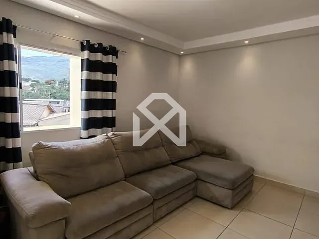 Casa com 150m² 3 quartos e 4 banheiros, à venda, no bairro Jardim Maristela em Atibaia