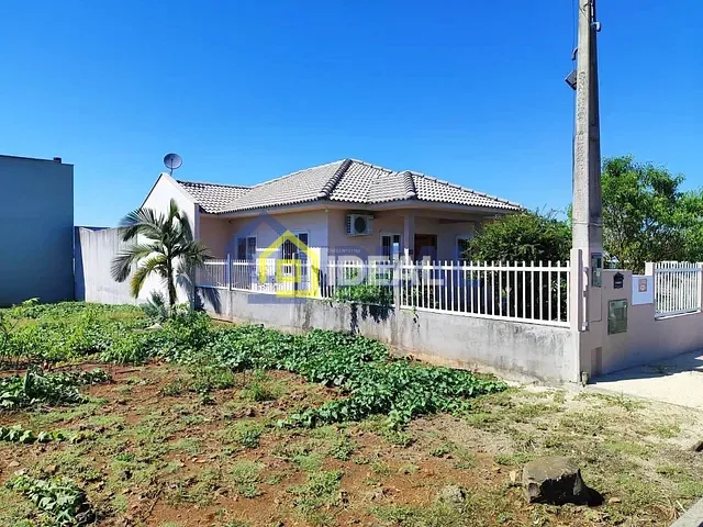 Casa com 84m² 3 quartos e 2 banheiros, à venda, no bairro Santa Terezinha em Concórdia