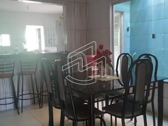 Casa 3 quartos e 2 banheiros, à venda, no bairro Coqueiro em Belém