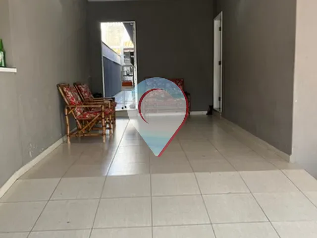Casa com 208m² 3 quartos e 1 banheiro, à venda, no bairro Jardim Merci II em Jundiaí