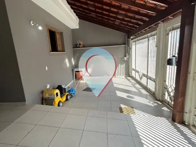 Casa com 208m² 3 quartos e 1 banheiro, à venda, no bairro Jardim Merci II em Jundiaí