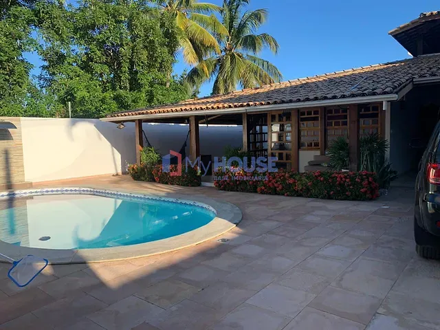 Casa 4 quartos e 4 banheiros, à venda, no bairro Jardim Atlântico em Ilhéus