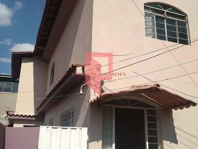 Casa 4 quartos e 2 banheiros, à venda, no bairro Aparecida em Belo Horizonte