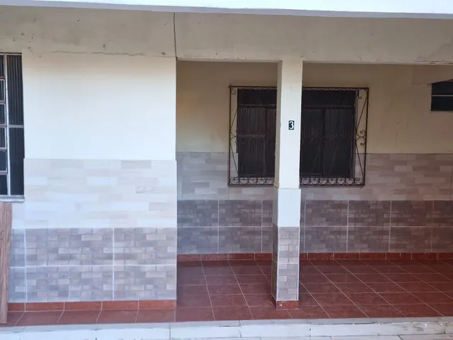 Casa 1 quarto e 1 banheiro, para alugar, no bairro Centro em Vassouras