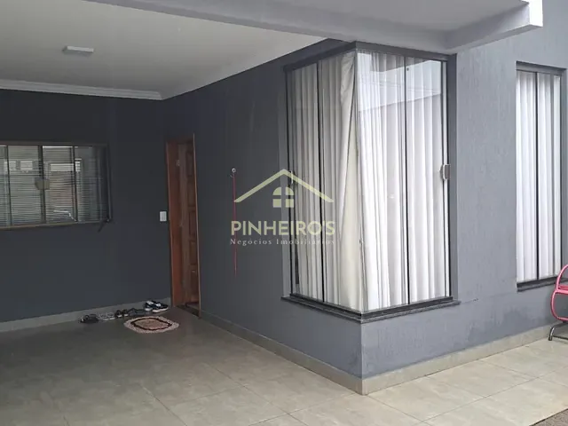 Casa com 125m² 3 quartos e 1 banheiro, à venda, no bairro Jardim Europa em Cambé