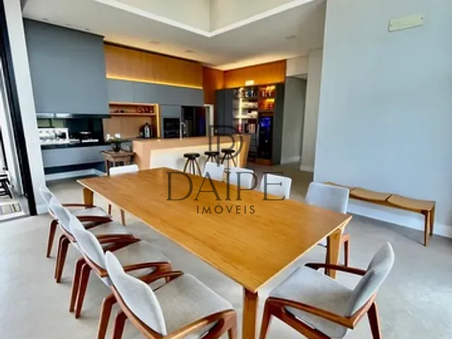 Casa com 698m² 4 quartos e 5 banheiros, à venda, no bairro Atlântida-Sul em Xangri-Lá