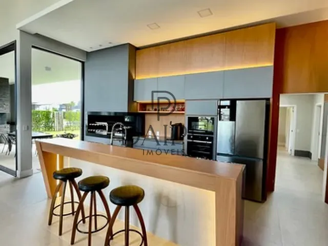 Casa com 698m² 4 quartos e 5 banheiros, à venda, no bairro Atlântida-Sul em Xangri-Lá