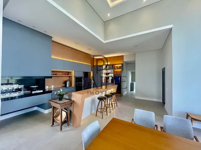 Casa com 698m² 4 quartos e 5 banheiros, à venda, no bairro Atlântida-Sul em Xangri-Lá