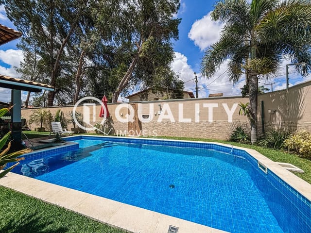 Casa com 400m² 4 quartos e 5 banheiros, à venda, no bairro Lagoa Sapiranga (Coité) em Fortaleza