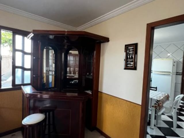 Casa 4 quartos e 3 banheiros, à venda, no bairro Centro em Rio das Ostras