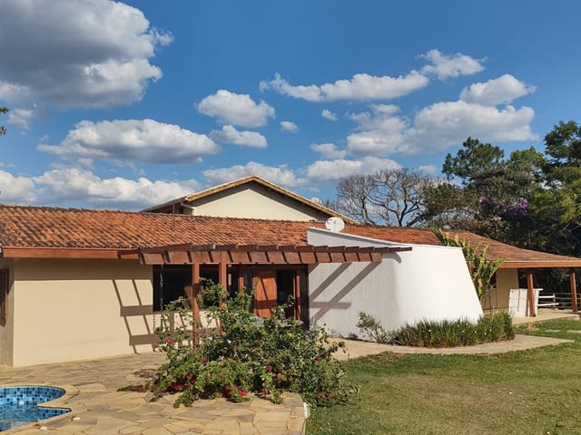 Foto do Casa - Casa térrea para locação no bairro Itapema, em Guararema, SP | Resolve Imóveis