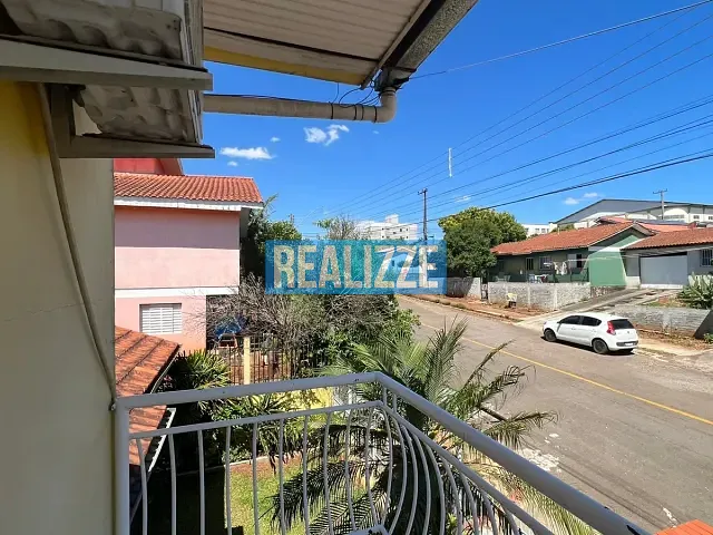Casa com 300m² 3 quartos e 1 banheiro, à venda, no bairro Frei Adelar em Marau