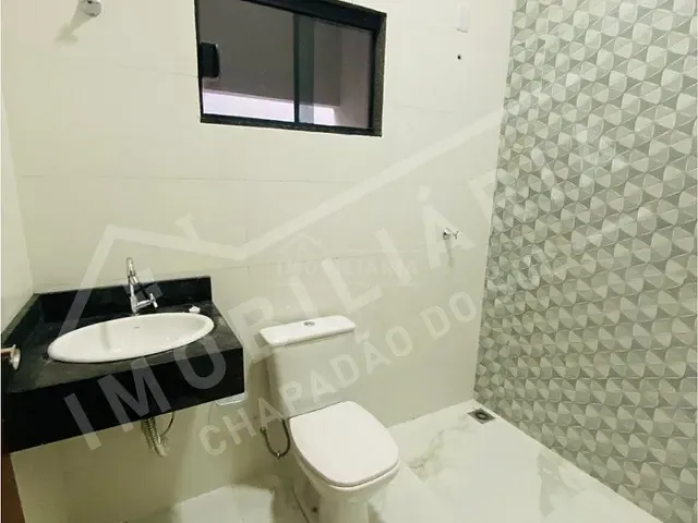 Casa 2 quartos e 1 banheiro, à venda, no bairro ESPLANADA I em Chapadão do Sul