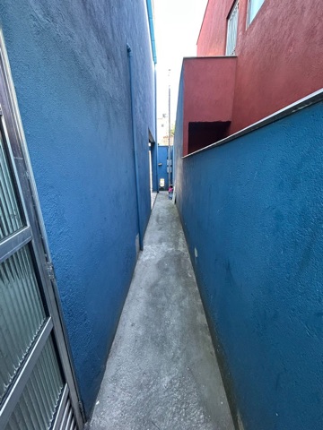 Casa 2 quartos e 1 banheiro, para alugar, no bairro Quarenta e Dois em Santa Luzia