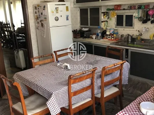 Casa com 1115m² 7 quartos e 3 banheiros, à venda, no bairro Cascata dos Amores em Teresópolis
