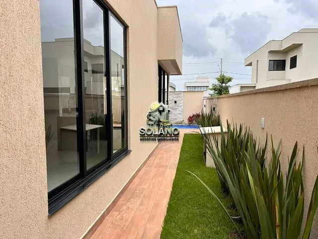 Casa com 156m² 3 quartos e 4 banheiros, à venda, no bairro Residencial Parqville Jacarandá em Aparecida de Goiânia