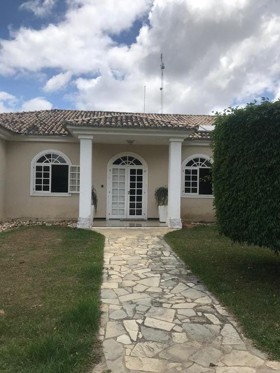 https://static.arboimoveis.com.br/CA0047_TMI/condominio-torquato-de-castro1628020604222lnqyj.jpg