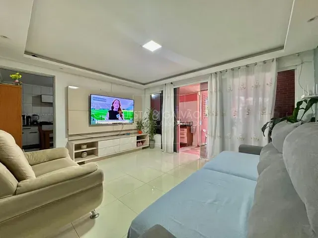 Casa 2 quartos e 1 banheiro, à venda, no bairro Vitória Régia em Curitiba