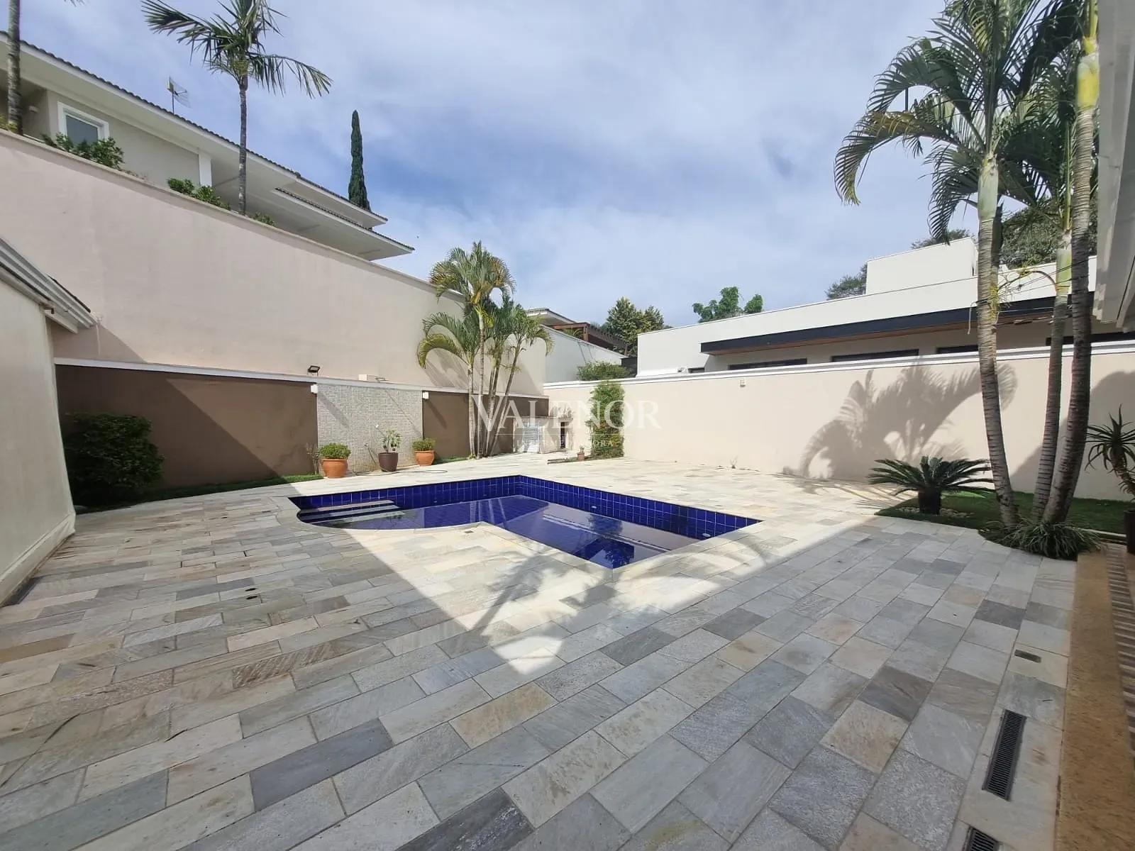 Casa, 4 quartos, 336 m² - Foto 4