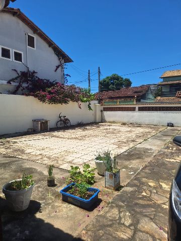 Casa com 360m² 4 quartos e 3 banheiros, à venda, no bairro Novo Rio das Ostras em Rio das Ostras