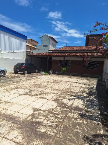 Casa com 360m² 4 quartos e 3 banheiros, à venda, no bairro Novo Rio das Ostras em Rio das Ostras