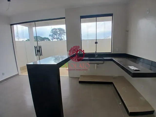 Casa 2 quartos e 2 banheiros, à venda, no bairro Jardim Imperial em Lagoa Santa
