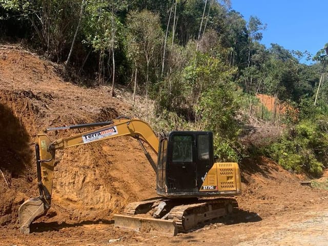 Casa com 500m² 4 quartos e 5 banheiros, à venda, no bairro Ariribá em Balneário Camboriú