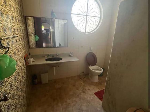 Casa com 490m² 3 quartos e 2 banheiros, à venda, no bairro Balneário Remanso em Rio das Ostras