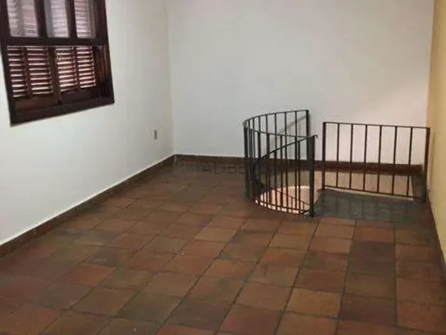 Casa com 330m² 3 quartos e 3 banheiros, à venda, no bairro Campo Belo em São Paulo
