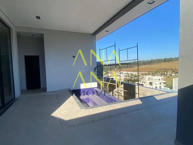 Casa com 430m² 3 quartos e 4 banheiros, à venda, no bairro Condomínio Vale das Águas em Bragança Paulista