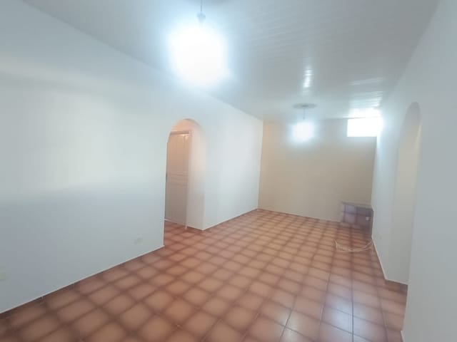 Casa para locação, Jardim das Esmeraldas, Goiânia, GO