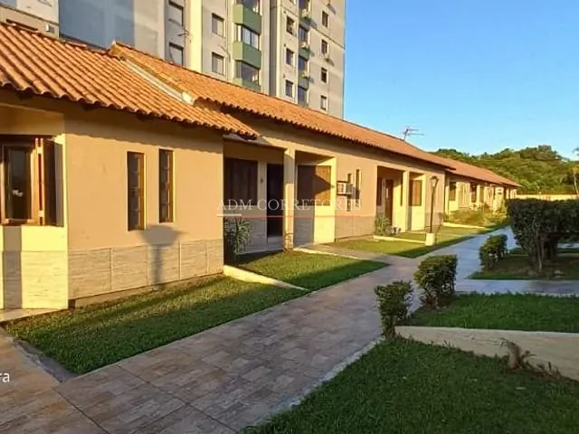 Casa com 48m² 1 quarto e 1 banheiro, à venda, no bairro Vila Cachoeirinha em Cachoeirinha