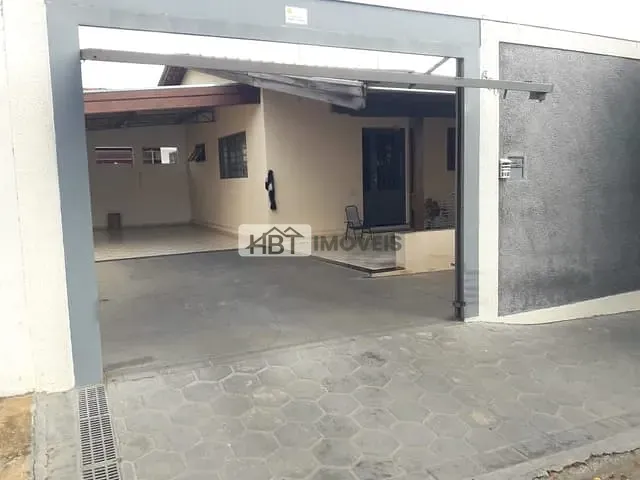 Casa 2 quartos e 2 banheiros, à venda, no bairro Parque Hipódromo em Bauru