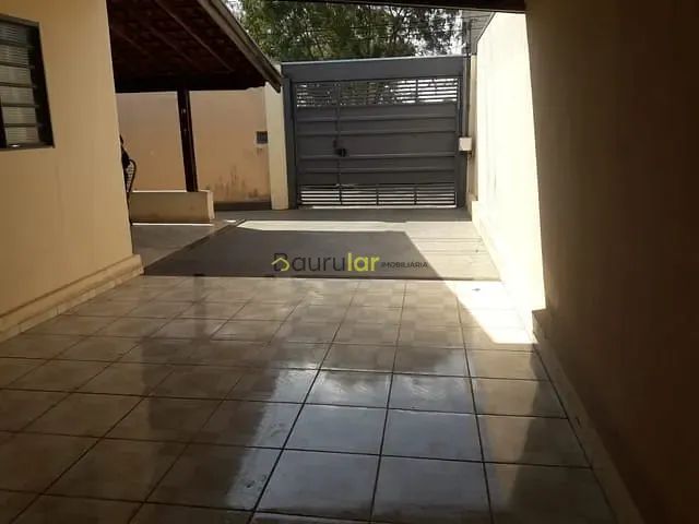 Casa 2 quartos e 2 banheiros, à venda, no bairro Parque Hipódromo em Bauru