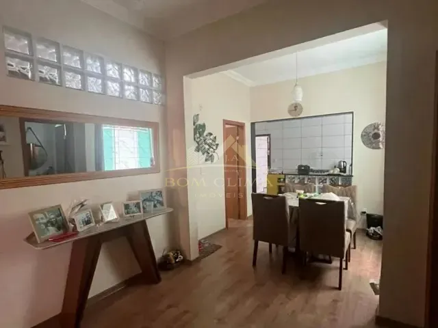Casa 3 quartos e 3 banheiros, à venda, no bairro Eldorado em Juiz de Fora