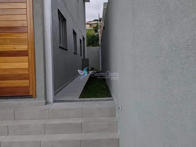 Casa com 150m² 3 quartos e 3 banheiros, à venda, no bairro Jardim Maristela em Atibaia