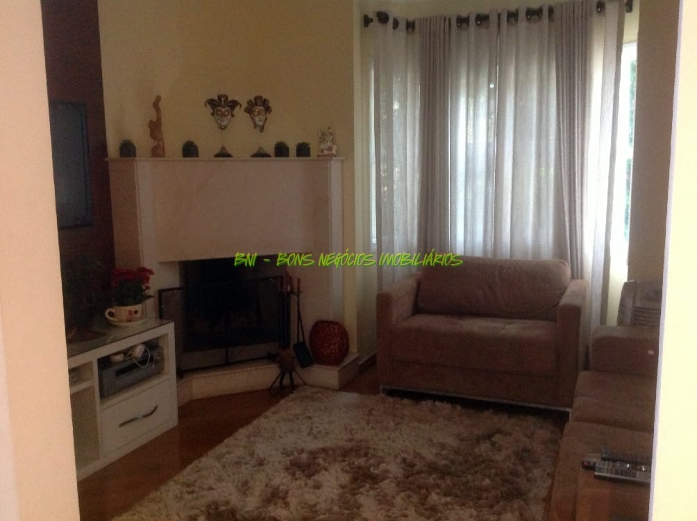 Casa, 3 quartos, 609 m² - Foto 1