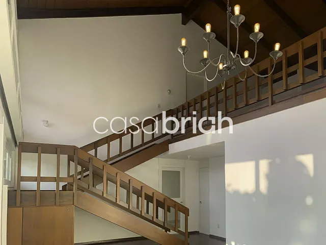 Sobrado com 812m² 3 quartos e 3 banheiros, à venda, no bairro Boa Vista em Novo Hamburgo